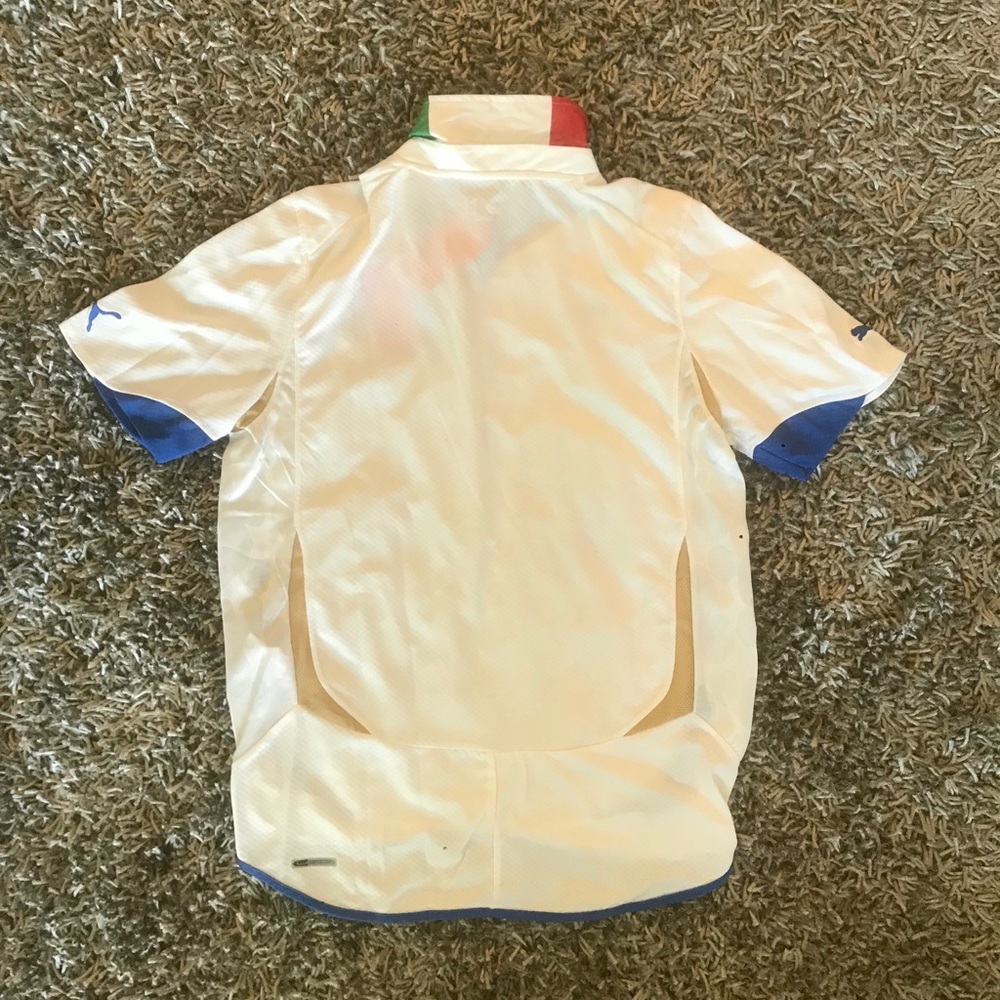 NWT Men’s Italy Home Jersey World Cup 2010!! - Picture 8 of 8
